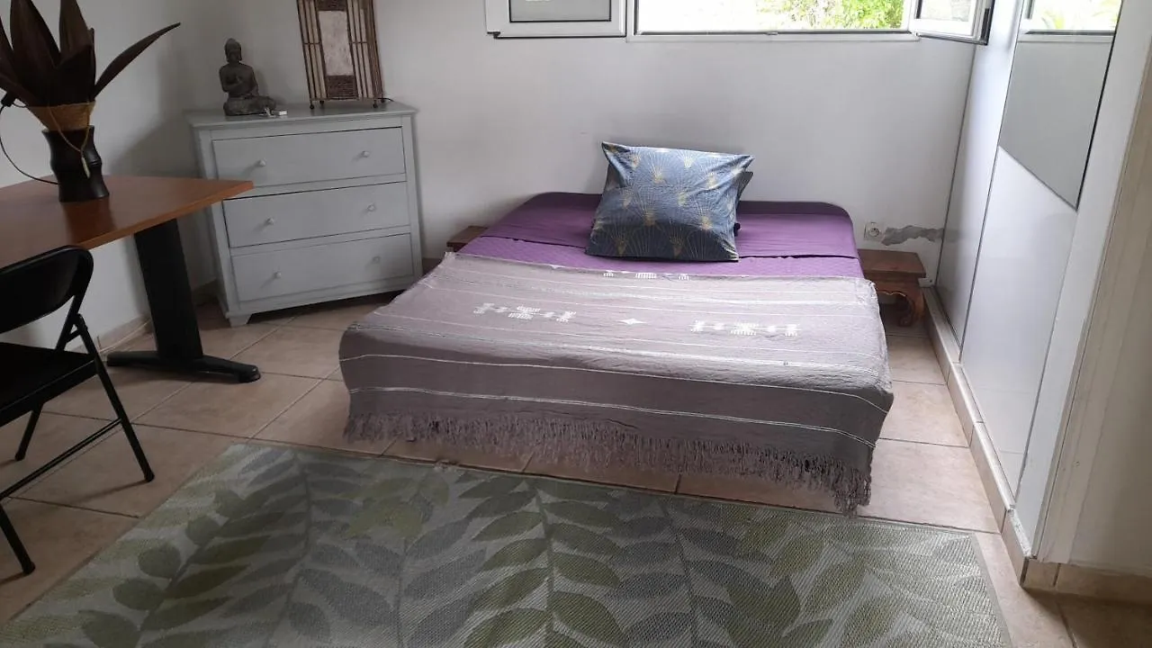 Tat' Ane Chambre Διαμέρισμα Le Moule Δωμάτια σε οικογενειακή κατοικία